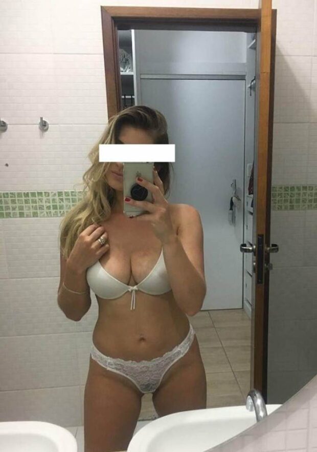 Loira Gostosa de Araraquara Caiu na Net Pelada