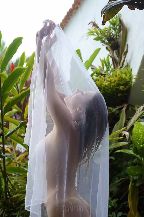 Antonela Avellaneda do BBB4 Nua e Pelada